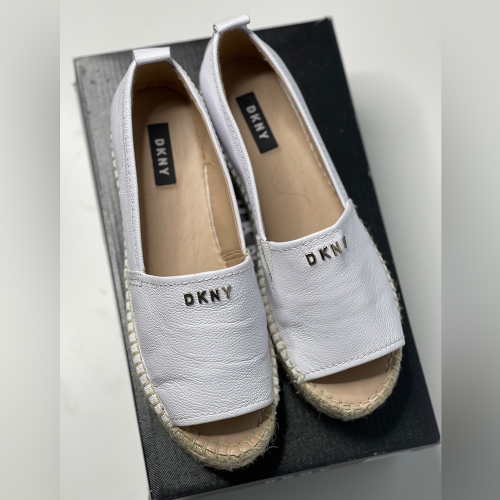 White DKNY espadrilles size 8.5 slightly worn with shoe box
